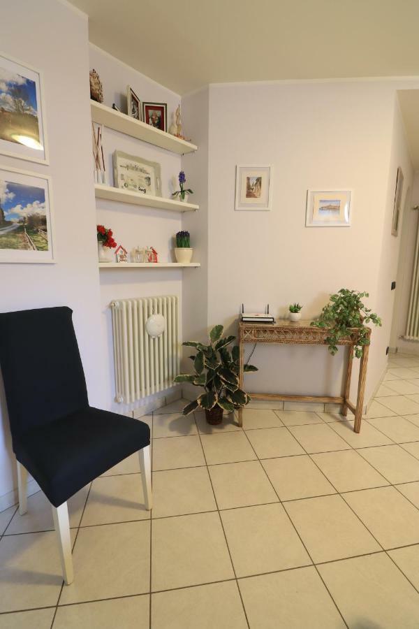 Platea Cavour Villa Sutri Bagian luar foto